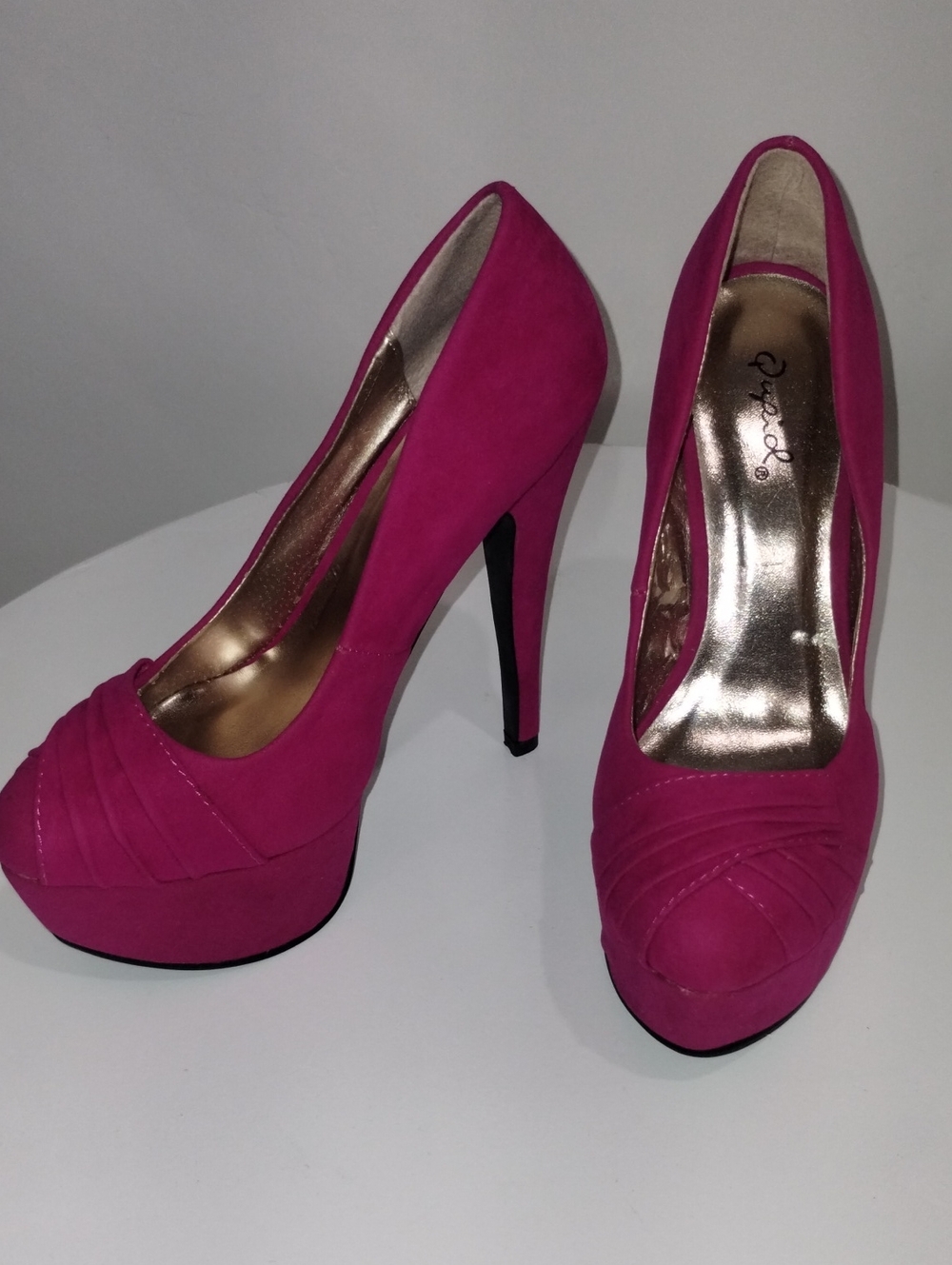 Fuchsia High Heel Platform Pumps